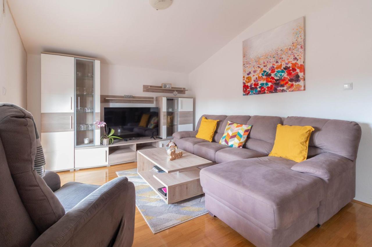 Modern Apartment Sara-Near The Beach Privlaka  Ngoại thất bức ảnh