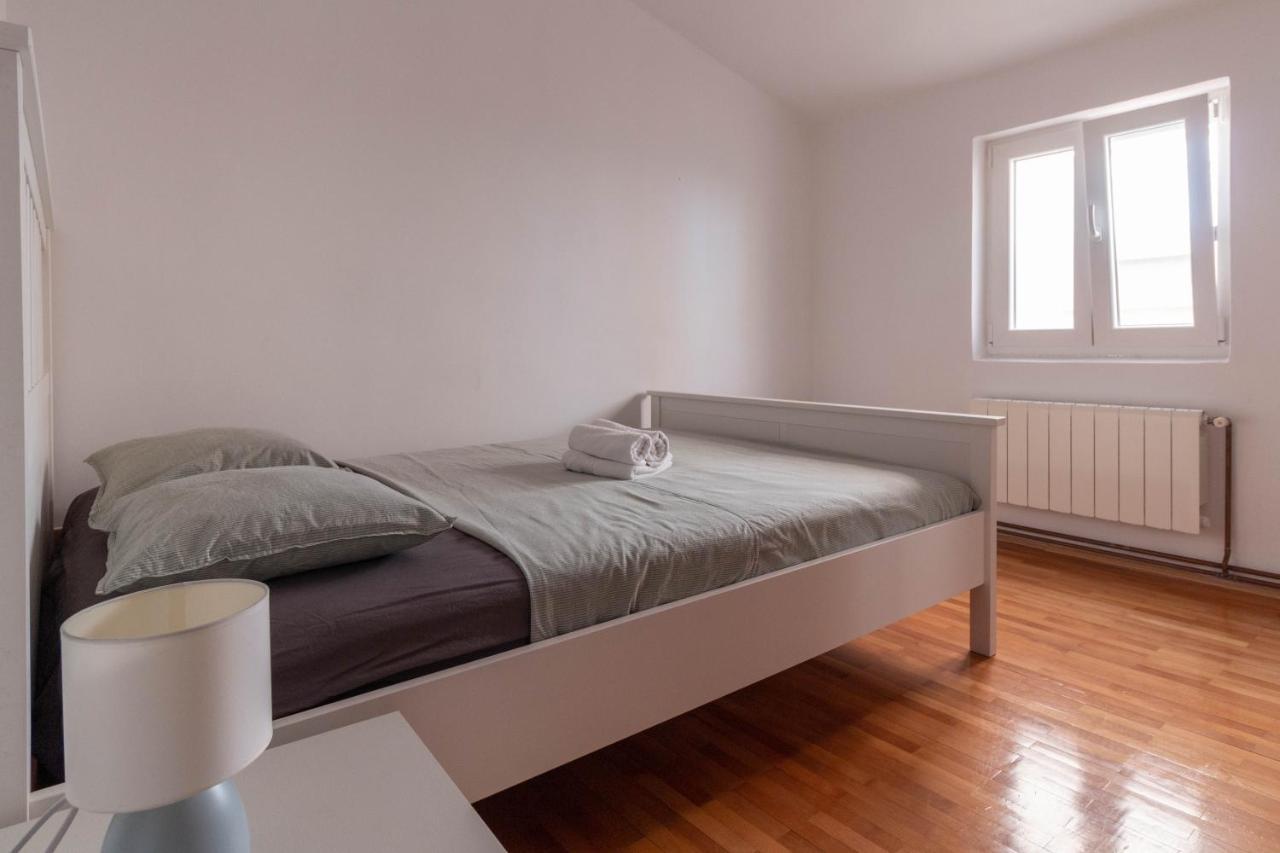 Modern Apartment Sara-Near The Beach Privlaka  Ngoại thất bức ảnh